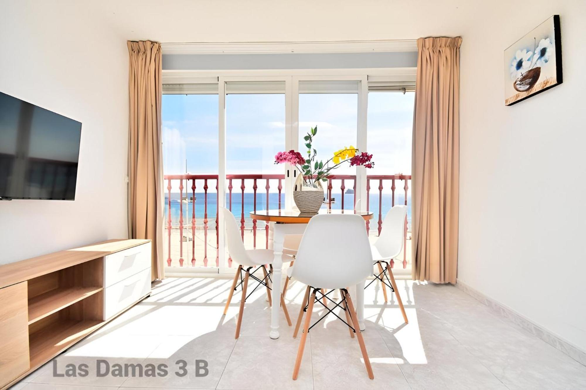 Las Damas 3B Beach Front - Pool & Parking Benidorm Bagian luar foto