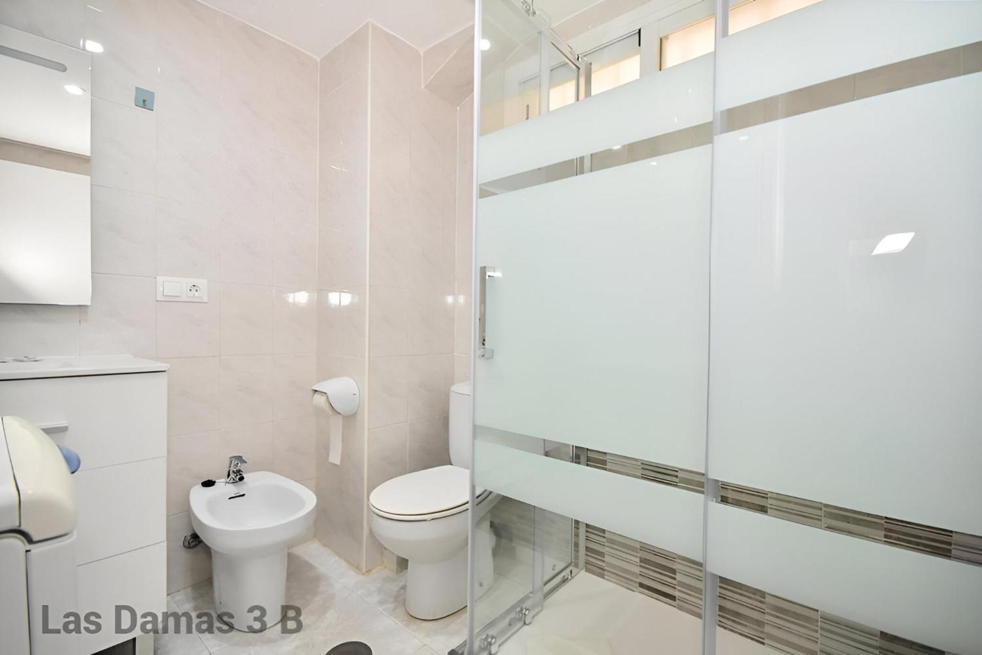 Las Damas 3B Beach Front - Pool & Parking Benidorm Bagian luar foto