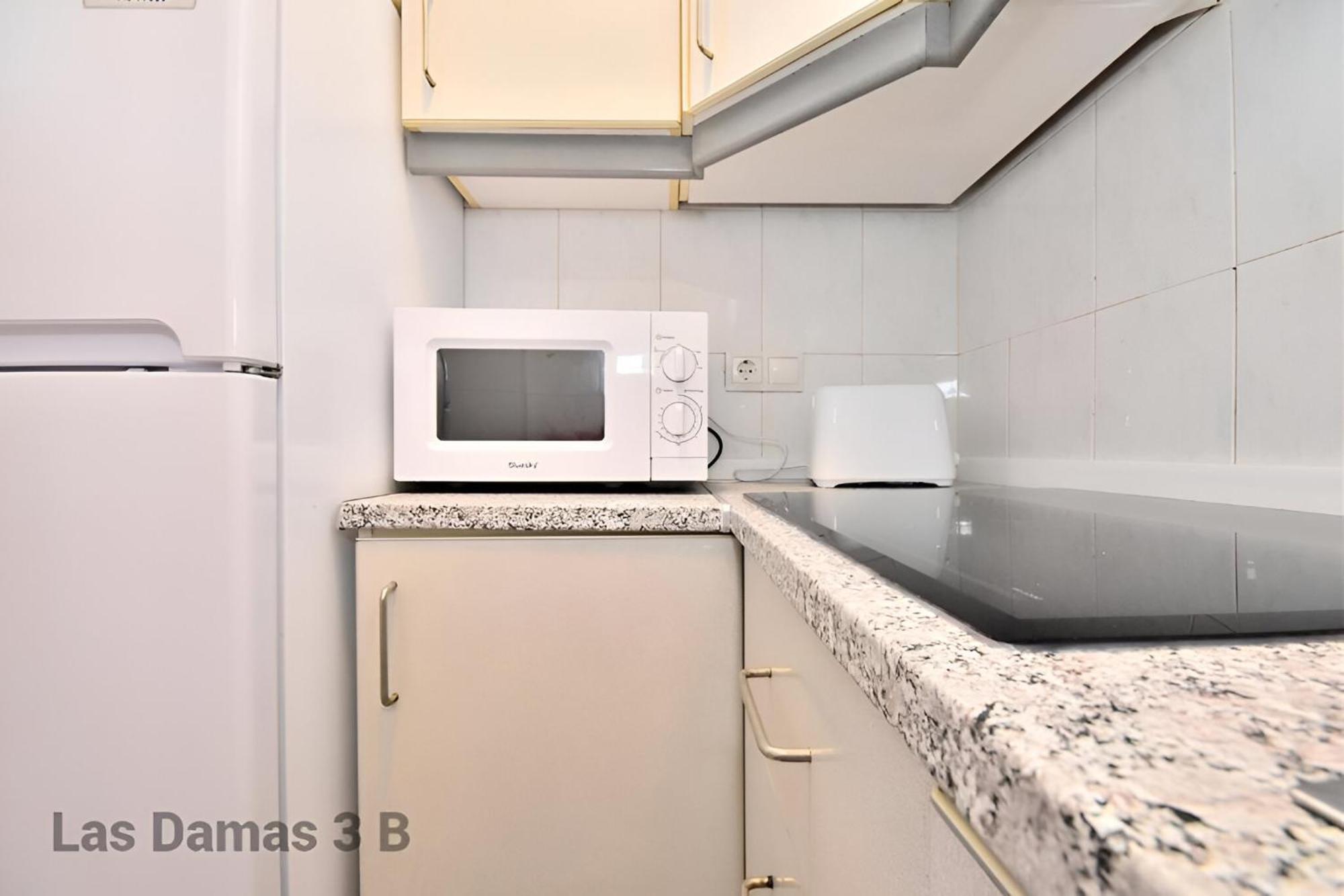 Las Damas 3B Beach Front - Pool & Parking Benidorm Bagian luar foto