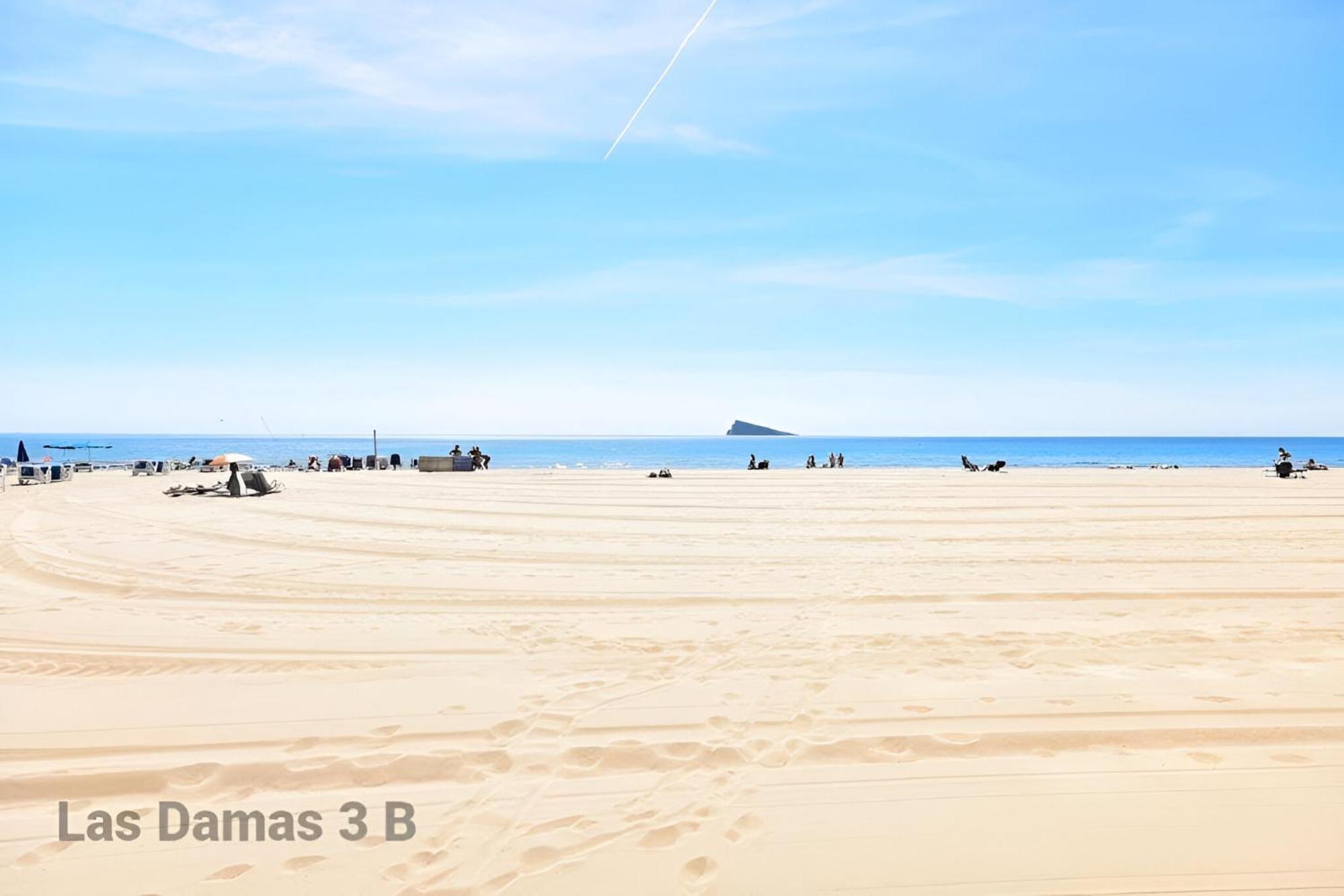 Las Damas 3B Beach Front - Pool & Parking Benidorm Bagian luar foto