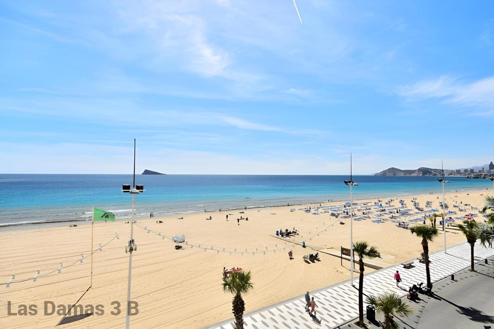Las Damas 3B Beach Front - Pool & Parking Benidorm Bagian luar foto